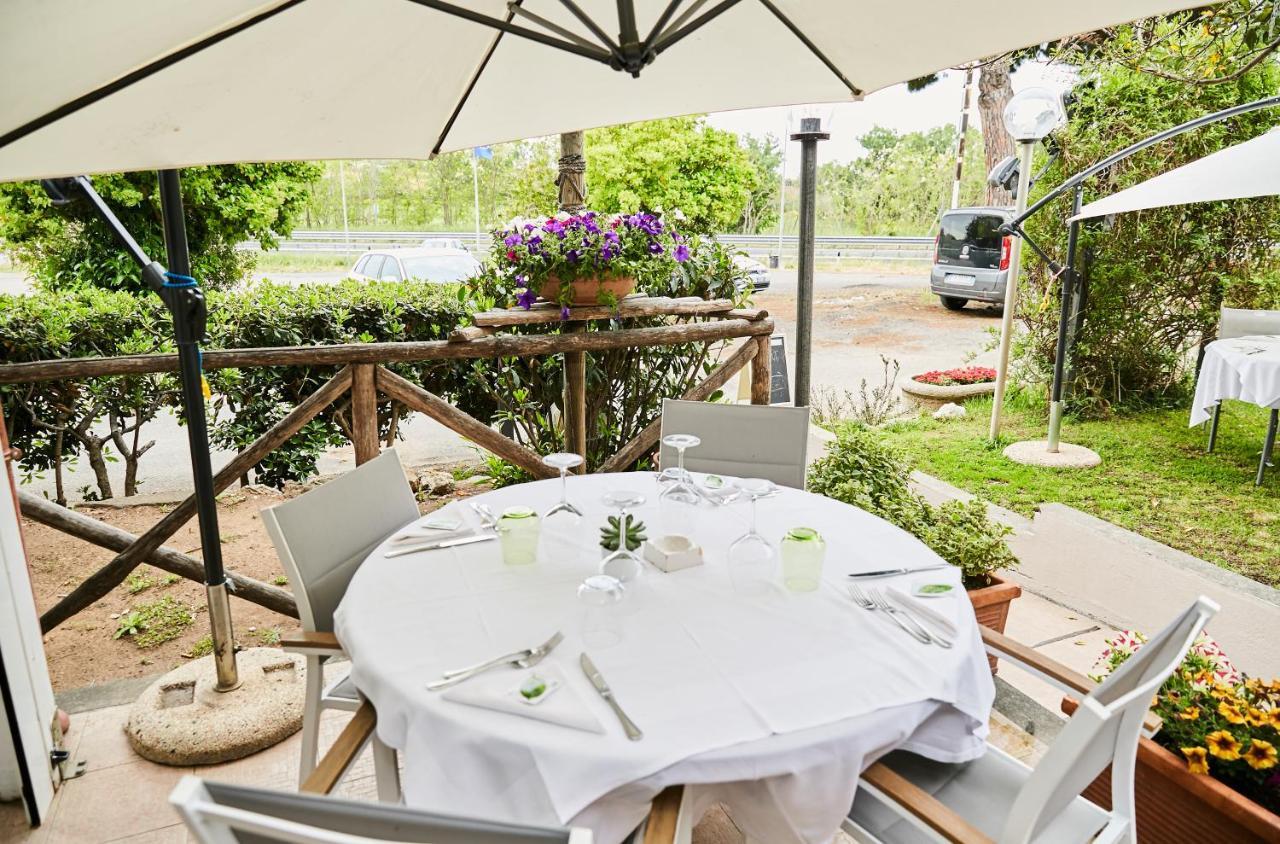 Hotel Vulci Montalto di Castro Exterior photo